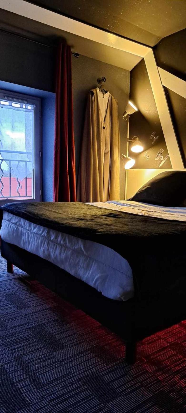 Hotel Les Deux Porches Verrieres  Bagian luar foto